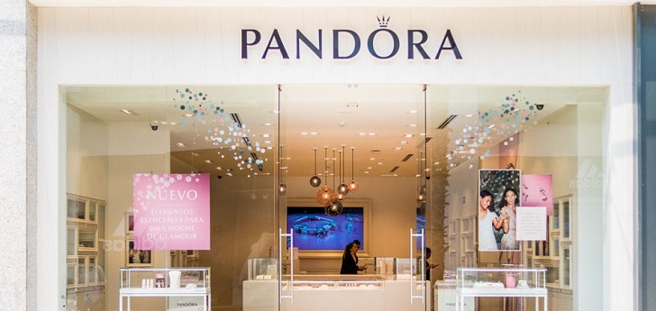 Pandora takes its new image to the US with the renovation of its LA store
