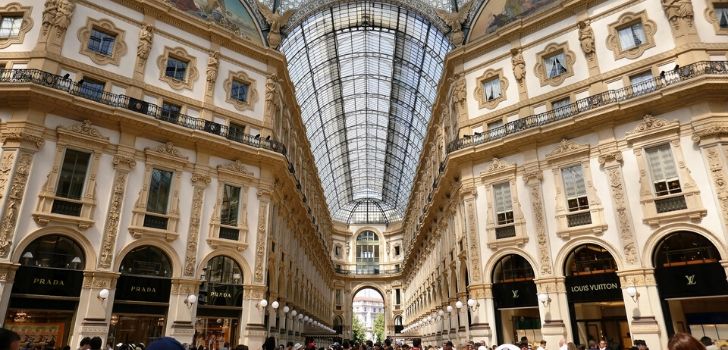 LVMH to ‘buy’ Galleria Vittorio Emanuele II: Dior will pay 5 million a year to relieve Versace