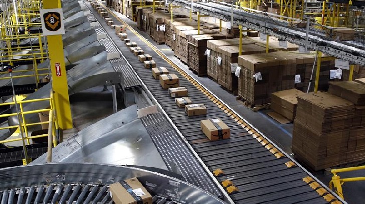 Amazon gains strength in Europe: opens new logistics center in Poland