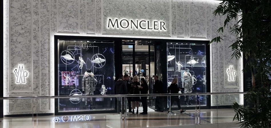 Asia helps Moncler sales to meet forecasts in third quarter