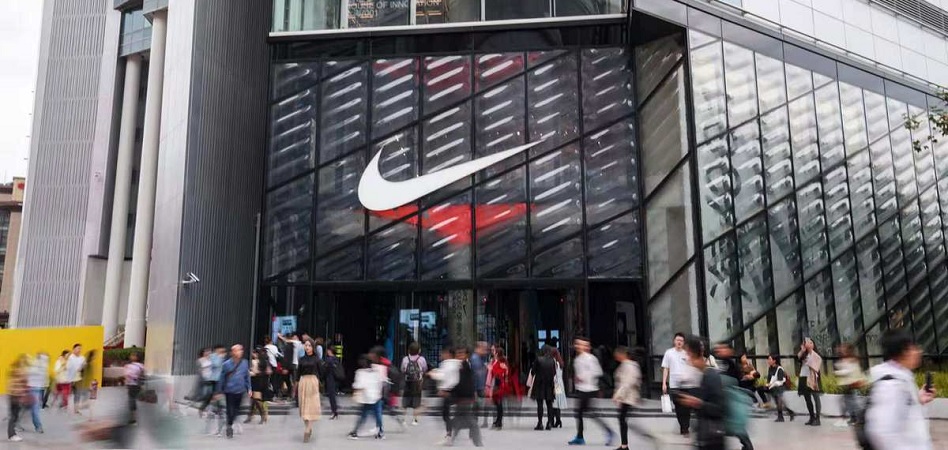 nike store podium